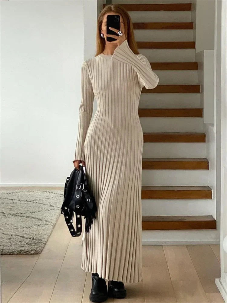 Roslyn | Cozy Knit Maxi Dress