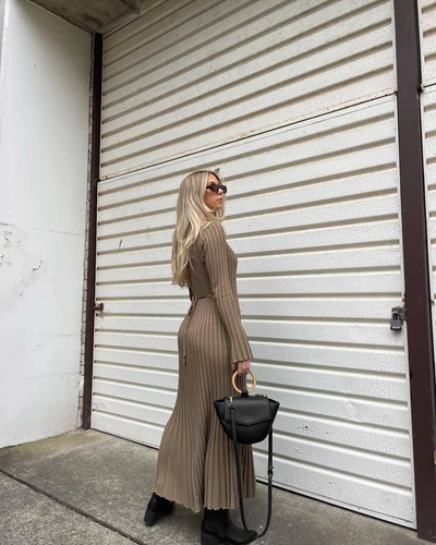 Roslyn | Cozy Knit Maxi Dress